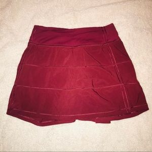 2020 Lululemon Chianti size0 Tall Pace Rival Skirt